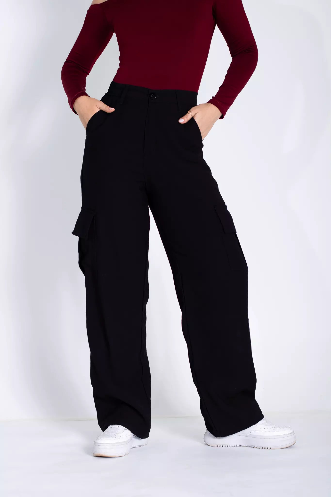 CALÇA CARGO ISIS - PRETO